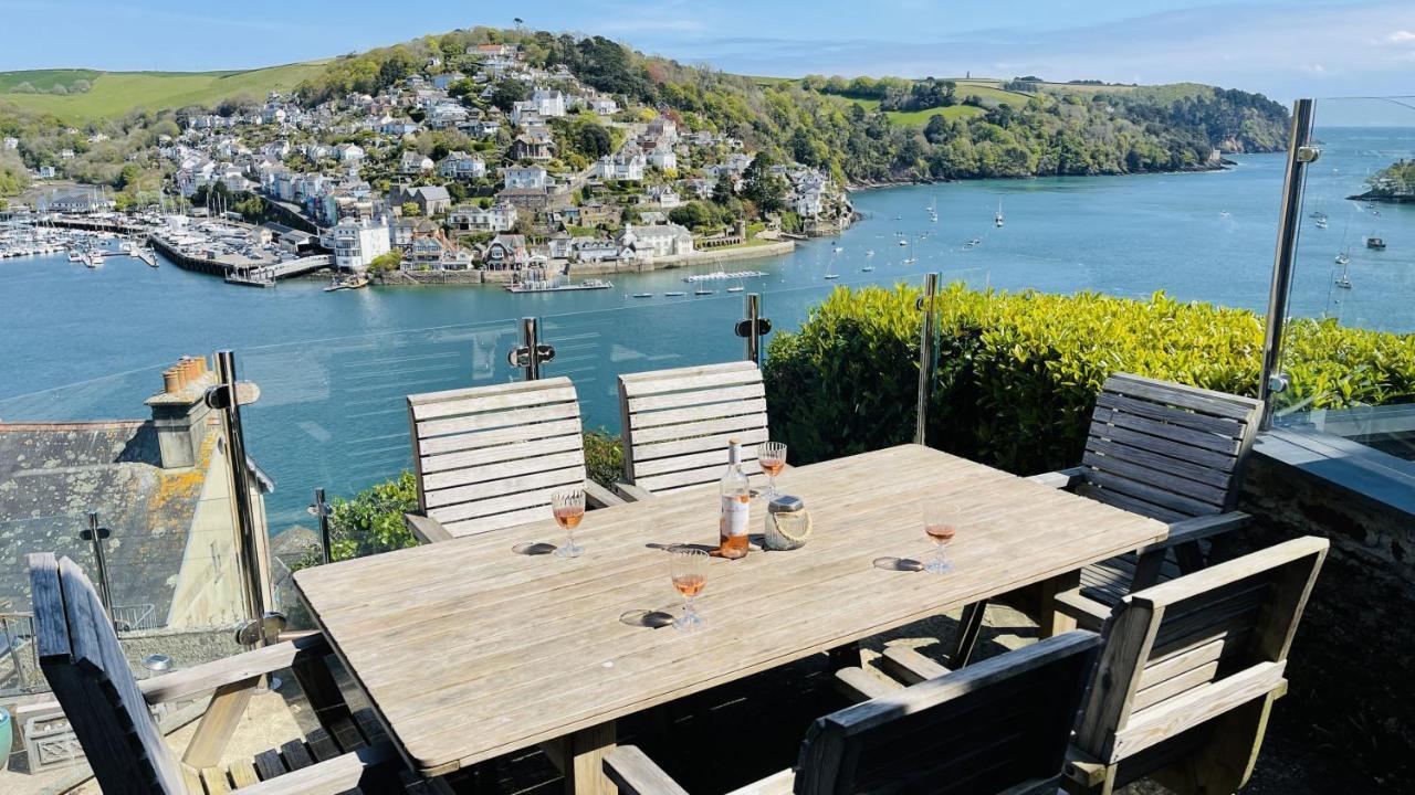 Out To Sea - Stunning Views, Elevated Position With Onsite Parking Villa Dartmouth Kültér fotó